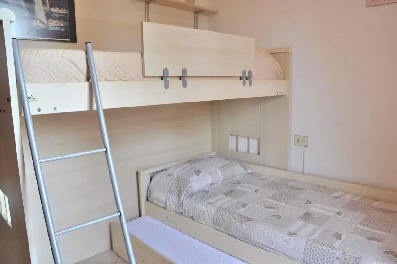 Apartments In Lazise/Gardasee 21989 Italy